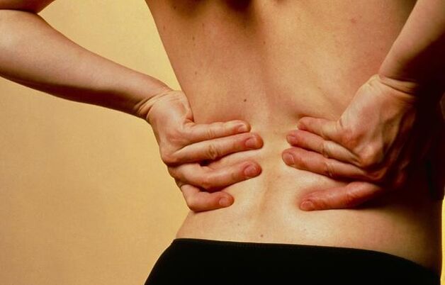 Dolor en la región lumbar.